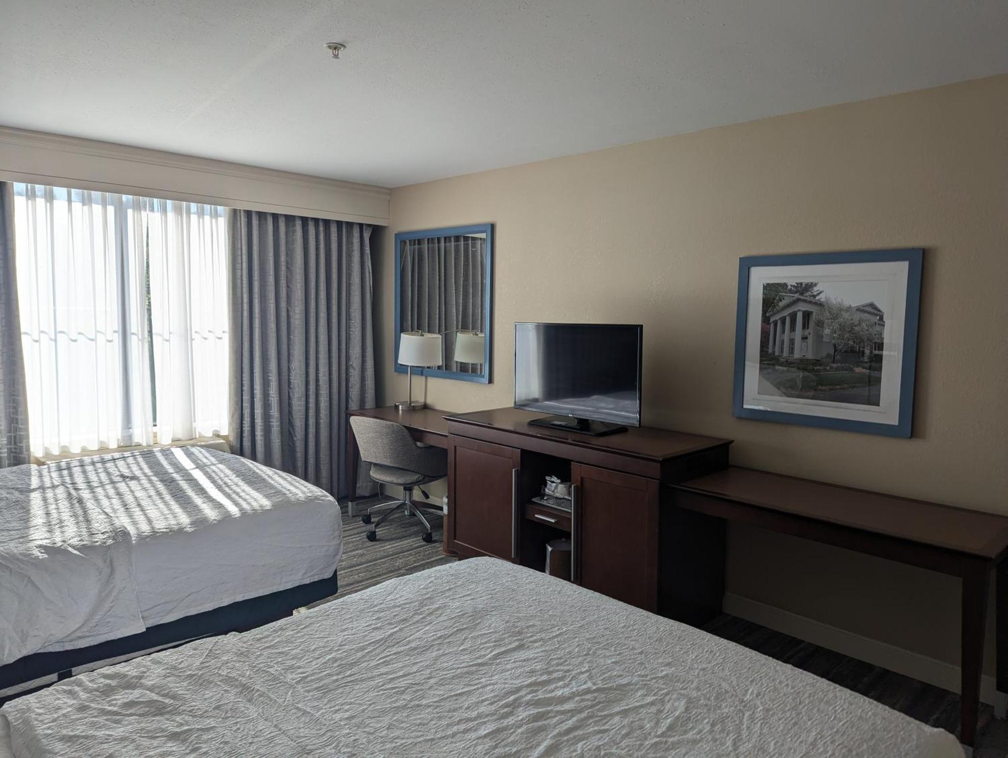 Hampton Inn & Suites Cazenovia, Ny Exteriör bild