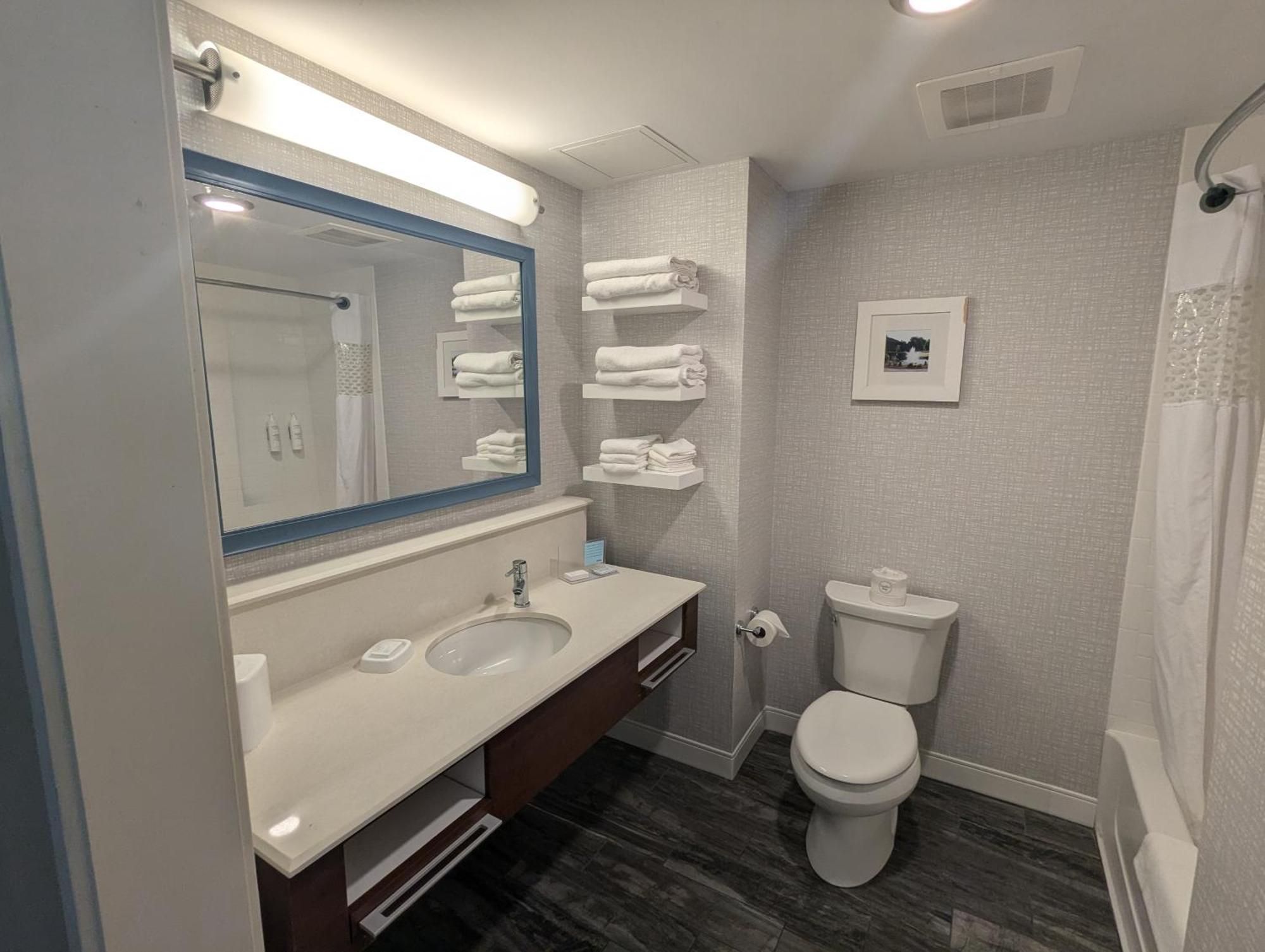 Hampton Inn & Suites Cazenovia, Ny Exteriör bild